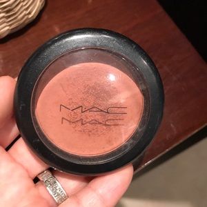 Mac cosmetics blush